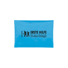 Erste Hilfe Mit dem Rucksack unterwegs blau