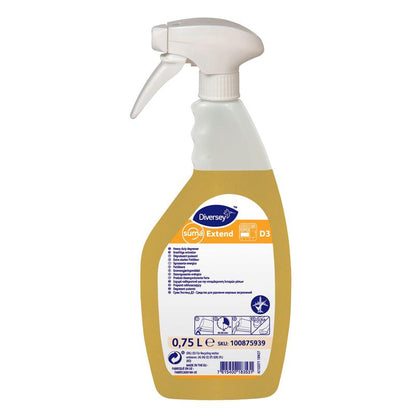 A 0.75-liter spray bottle of Diversey Suma Extend D3 degreaser, ready-to-use and aluminum-safe, from Diversey Deutschland GmbH & Co. OHG contains a yellow liquid and is equipped with a label featuring product information, instructions, and safety symbols.
