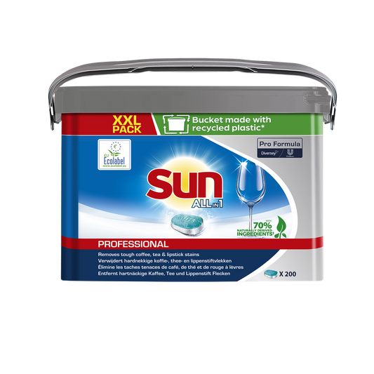 Ein Kunststoffeimer Sun Professional All in 1 Tabs für die Geschirrspülmaschine von Diversey Deutschland GmbH & Co. OHG, XXL-Packung mit 200 Tabs, 70 % natürliche Inhaltsstoffe, Ecolabel-zertifiziert; Eimer aus recyceltem Kunststoff.
