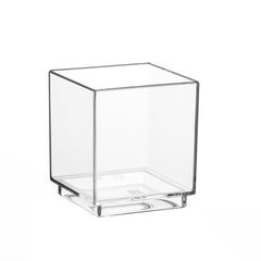 Die Starpak 30 Fingerfood-Schalen sind klare, quadratische PS-Behälter (55 ml, 4,7 x 4,2 x 4,2 cm), perfekt zum Servieren oder Präsentieren, abgebildet vor weißem Hintergrund; Packung mit 30 Stück.