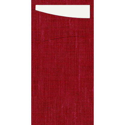 A rectangular white card is partially sticking out of a 230 x 115 mm Dunisoft Sacchetto from Duni GmbH, which is resting on a textured red fabric. The Sacchetto is located at the top of the image.