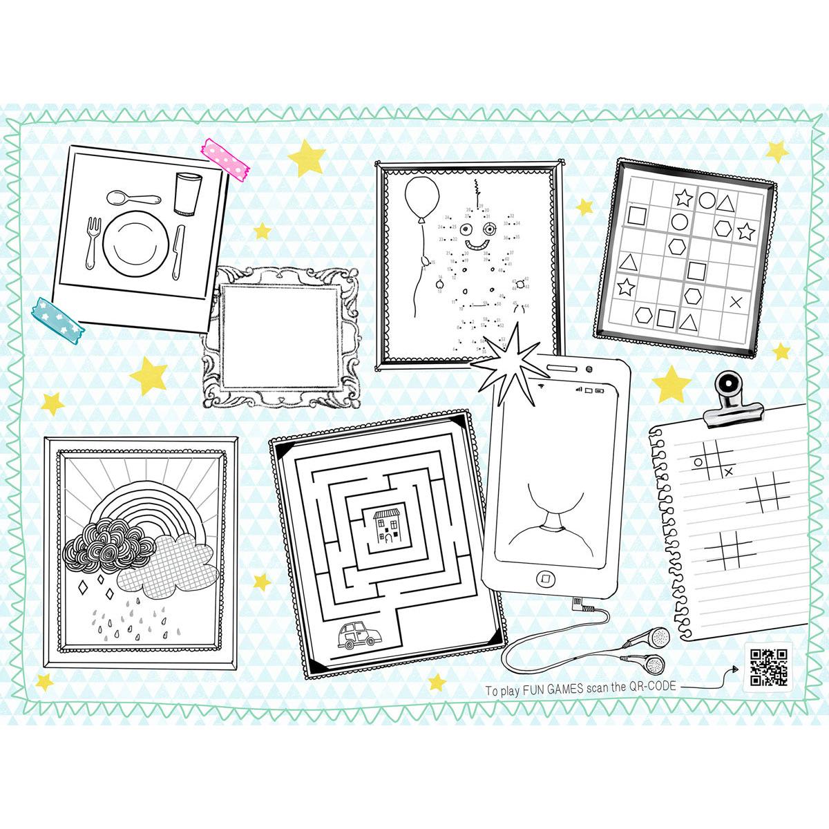The paper placemats 30 x 40 cm from Duni GmbH feature mazes, tic-tac-toe, connect the dots, drawing prompts, and more on a star-shaped background - perfect for children who love to draw. Pack of 250 pieces.