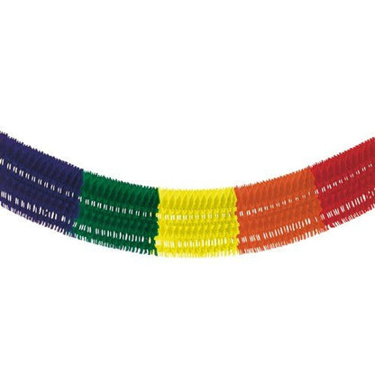 Die PAPSTAR Großraumgirlande aus schwer entflammbarem Papier (10 m) von PAPSTAR GmbH ist eine farbenfrohe Partydeko im Regenbogen-Design und kommt einzeln verpackt im Beutel.
