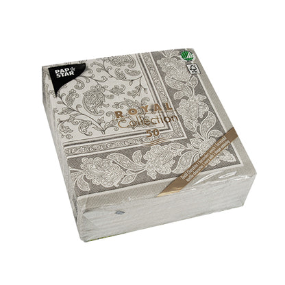 Eine versiegelte Packung mit 50 PAPSTAR "ROYAL Collection" Servietten, 1/4-fold, 40 x 40 cm, in grau. Die Verpackung der PAPSTAR GmbH ist an der Ecke mit Branding und Produktangaben versehen.