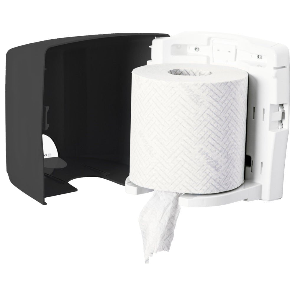 Der Kimberly-Clark GmbH Aquarius™ Wischtuch-Spender - Roll Control in grau ist ein wandmontierter Spender mit offener schwarzer Abdeckung, der mit dem Roll Control System für eine saubere, fertige Ausgabe ausgestattet ist - ideal für den professionellen Einsatz.