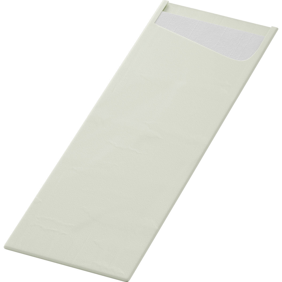 The SACCHETTO Bio D-Soft Slim from Duni GmbH is a simple, rectangular, white envelope with a side opening and flap, photographed on white - similar to a sustainable laundry bag for eco-friendly washing of delicate clothing.