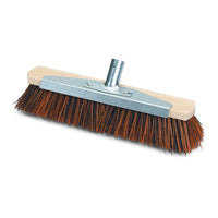 The Nölle Profi Brush 40 cm Outdoor Broom with Metal Handle Holder (Ø 28 mm) is ideal for outdoor use; by Nölle Profi Brush Bürsten- & Pinseltechnik e.K., 1 piece.