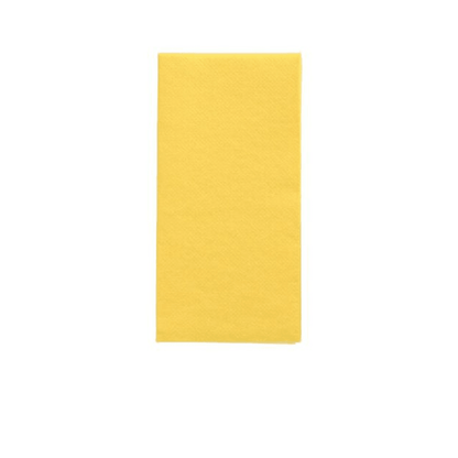 Eine einzelne, sauber gefaltete, rechteckige gelbe Serviette aus der PAPSTAR Servietten „DAILY Collection“ 1/8-Falz 32 cm x 32 cm der PAPSTAR GmbH liegt zentriert wie eine Tischdekoration auf einem schlichten weißen Untergrund.