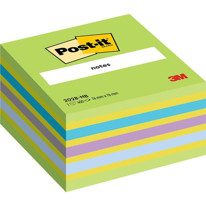 A stack of Post-it® Notes cube, 76 mm x 76 mm, 450 sheets/block from 3M Deutschland GmbH, with alternating blue, yellow, purple, and green sheets. The top sheet displays the yellow Post-it brand sticker with the red 3M logo.