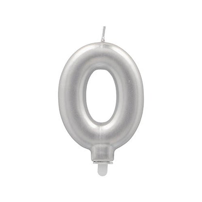 A PAPSTAR GmbH number candle with holder 7 cm "silver", shaped as a digit zero, with wick and small plastic holder - ideal as a birthday candle, against a white background.