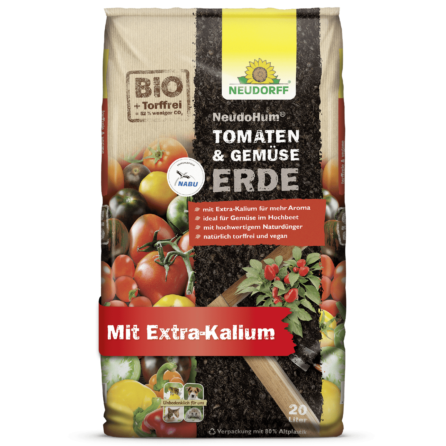 On the packaging of a bag of Neudorff Shop NeudoHum Tomato & Vegetable Soil, peat-free and organic, tomatoes and summer vegetables are depicted. With extra potassium, it is ideal for raised beds and supports healthy vegetable growth.