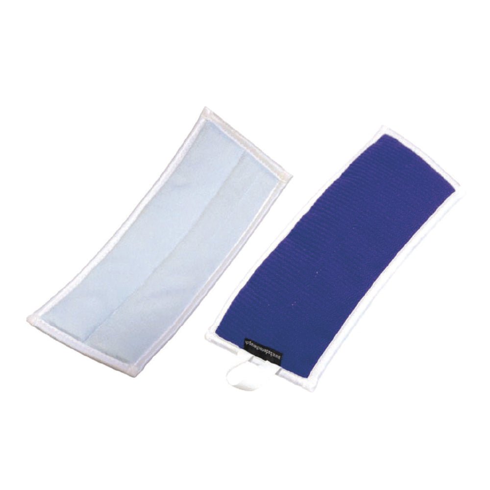 Two rectangular TASKI JM Pro Glass Mop 25 cm microfiber covers from Diversey Deutschland GmbH & Co. OHG are pictured side by side, one light blue and one dark blue, each with a white border; the dark blue one has a white pull tab at one end.