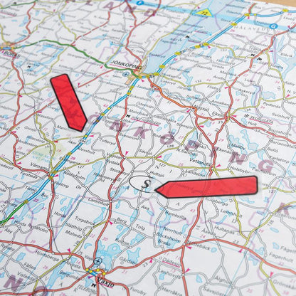 A road map shows Jönköping and Nässjö in southern Sweden, with two 3M Post-it® Index Arrows (11.9 mm x 43.2 mm, various colors) - ideal for organizing documents on the go. 100 sticky notes/dispenser, 1 piece (3M Deutschland GmbH).