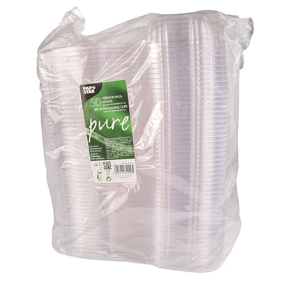 Eine versiegelte Packung mit 50 PAPSTAR Feinkost- und Salatschalen mit Klappdeckeln, „pure“ glasklar, hergestellt von der PAPSTAR GmbH, verfügt über biologisch abbaubare und kompostierbare PLA-Eigenschaften für eine umweltfreundliche Verwendung.
