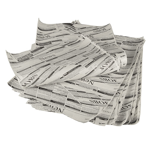 Ein Stapel PAPSTAR Einschlagpapiere, Pergament-Ersatz 35 cm x 25 cm fettdicht von der PAPSTAR GmbH, unordentlich angeordnet mit „NEWS“ und „JOBS“ in Schwarz auf weißen Blättern.
