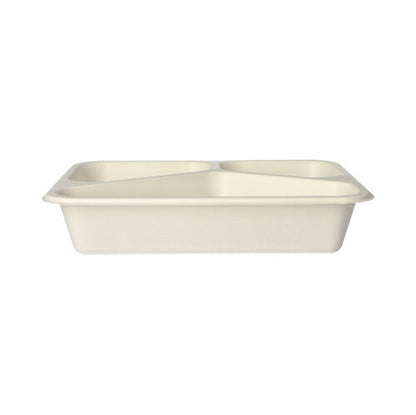 The PAPSTAR 125 seal bowls made of sugarcane from PAPSTAR GmbH are beige, biodegradable, rectangular, 3-compartment and have a slightly raised rim; Depicted against a white background.