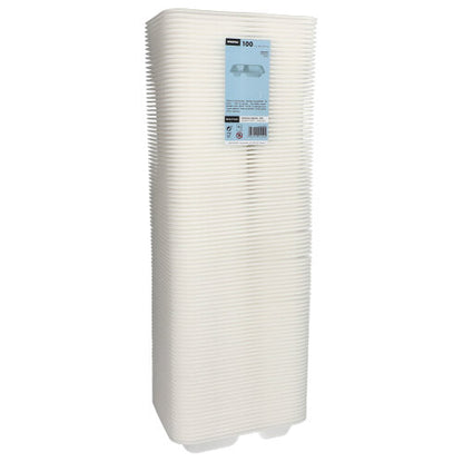 Ein hoher Stapel von 100 Starpak Siegelschalen, XPS 2-geteilt, weiß laminiert, mit einem Etikett auf der Vorderseite. Die weißen, rechteckigen Lebensmittelverpackungen von Starpak sind sauber ausgerichtet und zusammen verpackt.