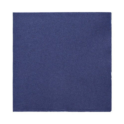 A solid dark blue PAPSTAR 50 "DAILY Collection" napkins (32x32 cm, 1/4-fold) from the PAPSTAR "GmbH" is printed on a white background. This high-quality napkin stands out for its simple, patternless design.