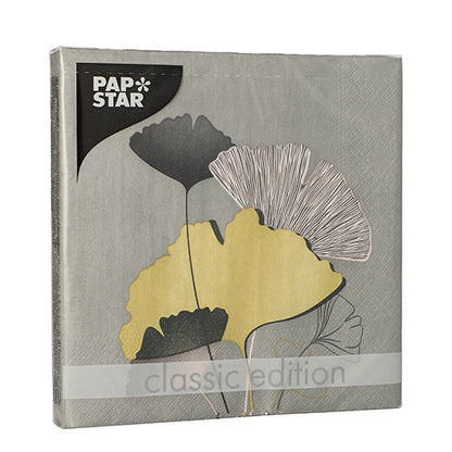 Eine graue Packung PAPSTAR GmbH 20 Servietten, 33x33cm, 3-lagig, 1/4-Falz Design Set 4 mit minimalistischen schwarzen, gelben und beigen Ginkgoblättern - ideal für eine stilvolle Tischdekoration.