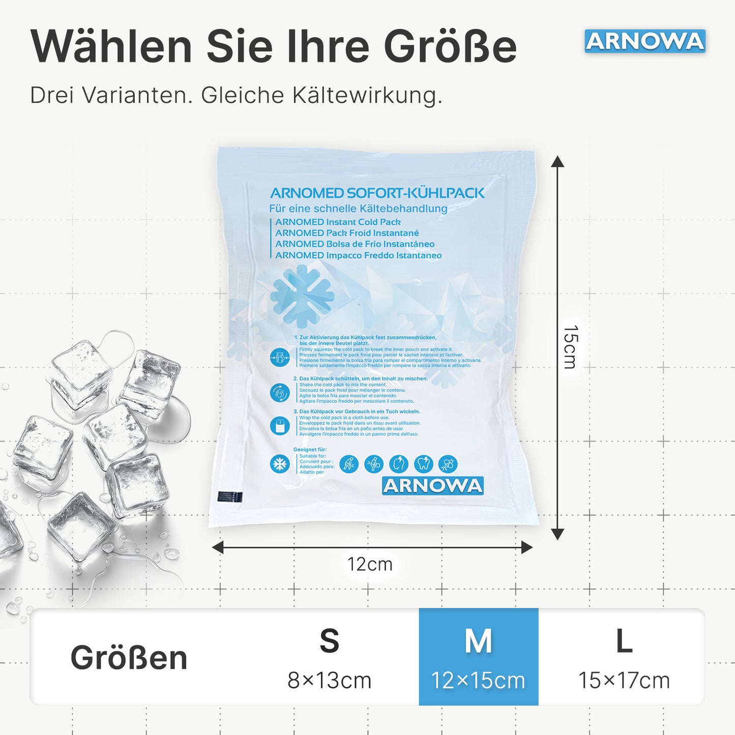 Eine blau-weiße ARNOMED SOFORTKÄLTEKOMPRESSE der ARNOWA GmbH ist neben schmelzenden Eiswürfeln abgebildet. Abgebildet sind die Größen S (8x13 cm), M (12x15 cm) und L (15x17 cm), wobei die mittlere Kühlkompresse hervorgehoben ist.