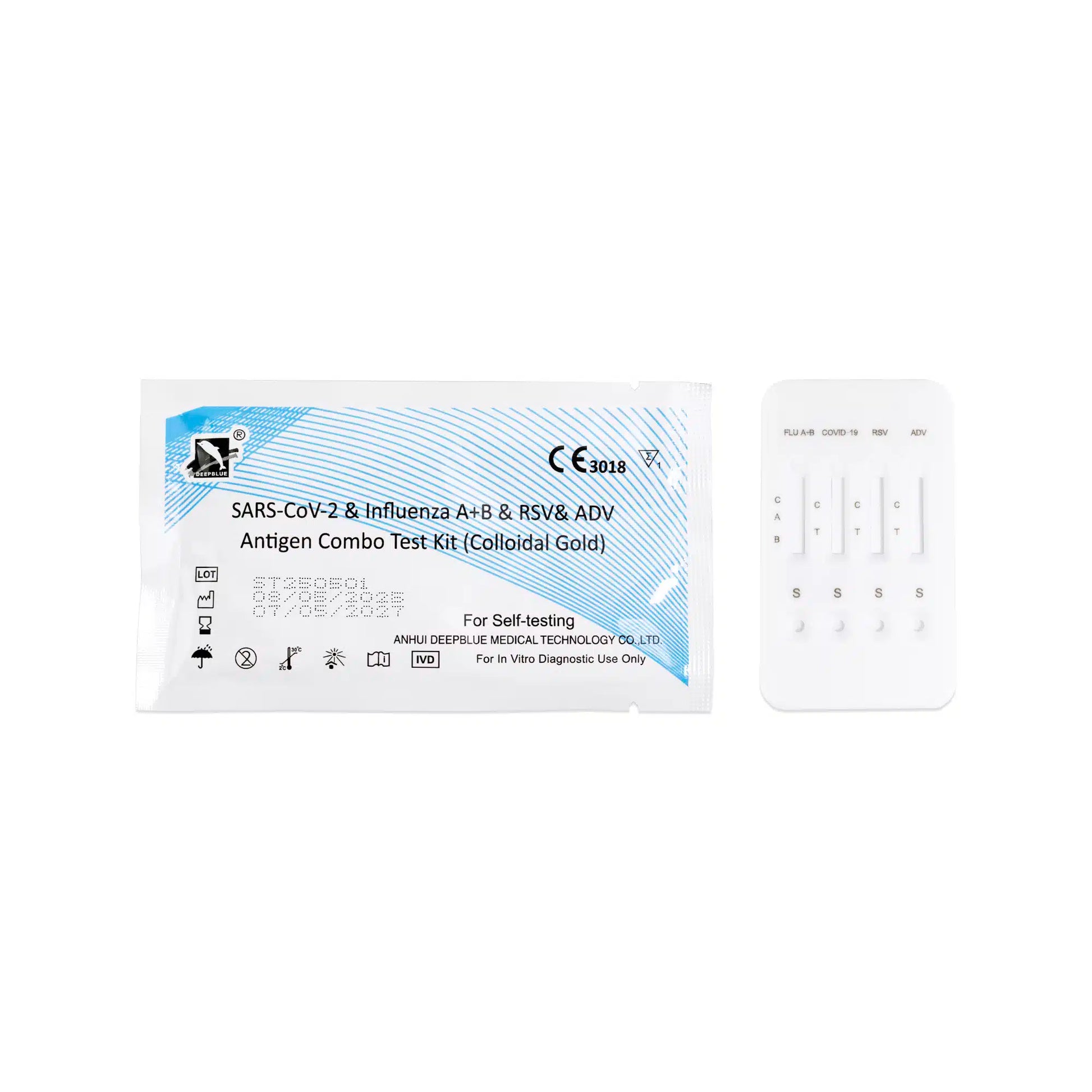 Ein DeepBlue Combo 5in1 Antigen Schnelltest von Altruan für SARS-CoV-2, Influenza A+B, RSV & Adenovirus (Packung 1 Stück) und seine weiß beschriftete Testkassette sind vor einem weißen Hintergrund dargestellt.