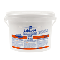 Ein weißer 10-kg-Kunststoffeimer mit Henkel und der Aufschrift "Dr. Becher Galakor P7 Pulver Reiniger" der Dr. Becher GmbH ist mit einem mehrsprachigen Etikett in den Farben Blau, Rot und Schwarz für chlorfreies gewerbliches Geschirrspülmittel versehen.
