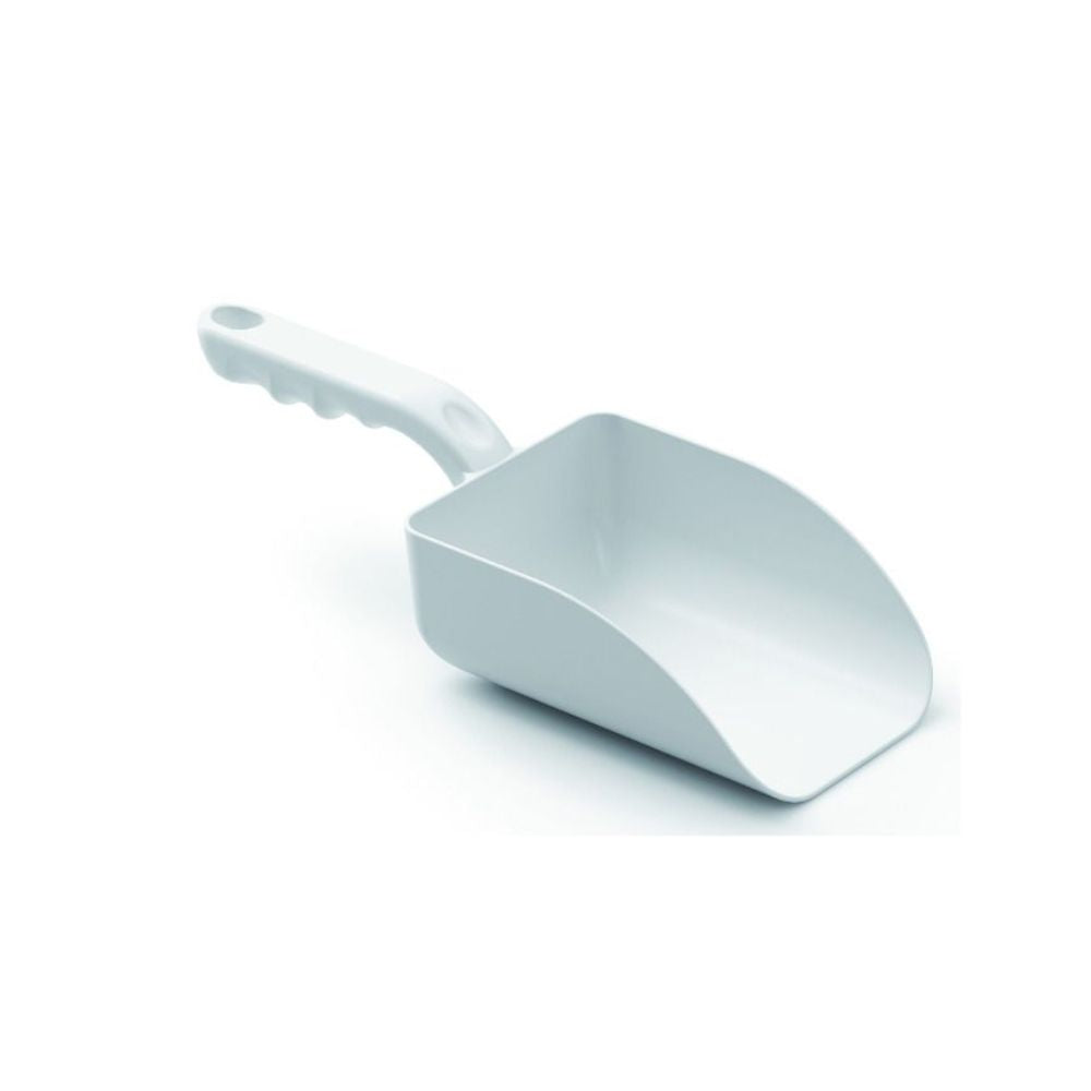 The Haug small hand scoop from Haug Bürsten KG is made of white polypropylene and features a straight handle with ergonomic grips. Its wide, deep design is perfect for various materials in the food industry.