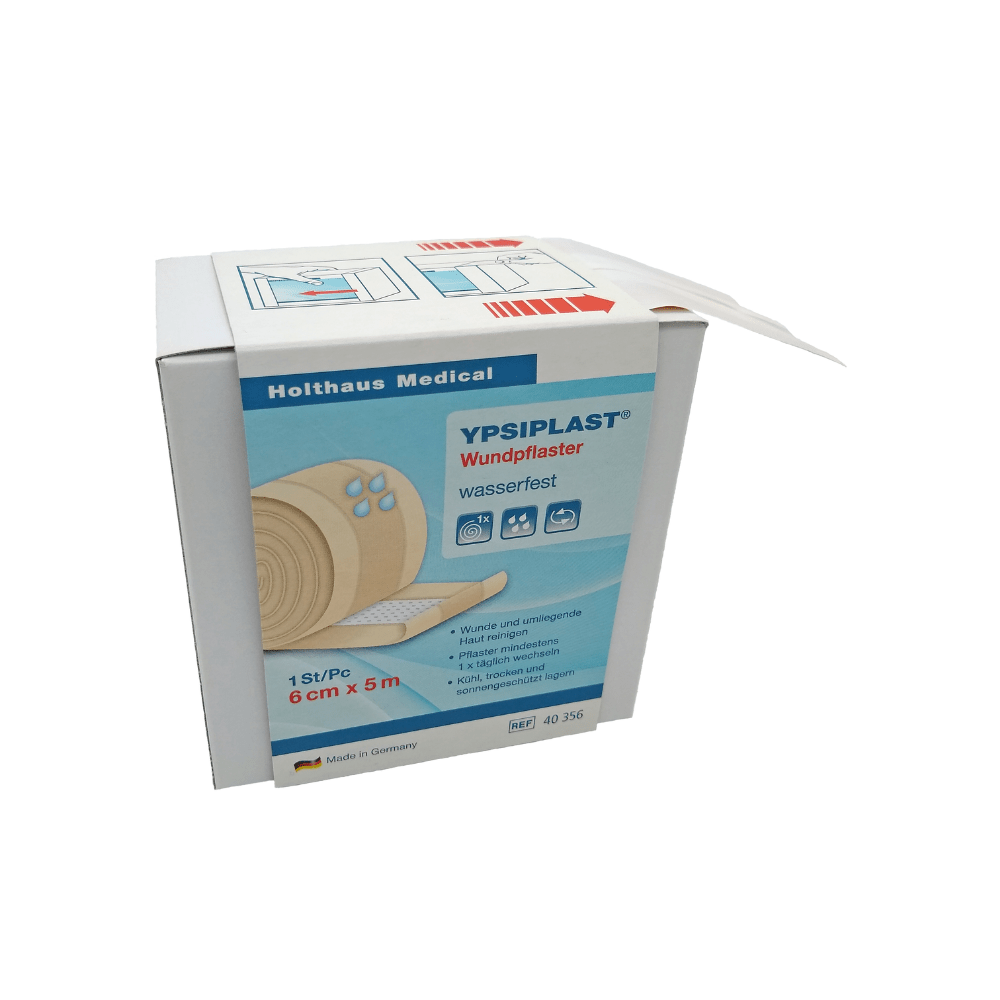 Eine Schachtel Holthaus Ypsiplast Wundpflaster, wasserabweisend von Holthaus Medical GmbH & Co. KG. Die überwiegend weiße Schachtel mit blauem Text bietet einen Blick auf das Pflaster im Inneren. Ideal für kleine Wunden, beschreibt es das wasserfeste Wundpflaster mit den Maßen 6 cm x 5 m. Auf der Verpackung ist außerdem vermerkt, dass es in Deutschland hergestellt wird.