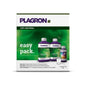 Das Plagron Easy Pack Natural von Bertels B.V. enthält drei Flaschen mit grünen und violetten Etiketten für „Alga Grow“ und „Alga Bloom“ sowie einen kleinen Messbecher. Es verwendet organischen Basisdünger und sorgt so für eine präzise Pflanzenernährung in einer kompakten Verpackung.