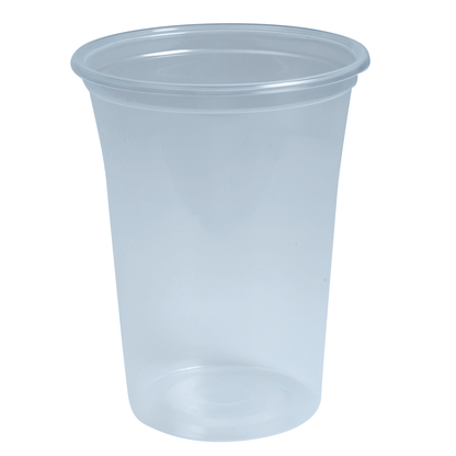 Abgebildet ist ein transparentes Abena Re-Seller GmbH Trinkglas aus bruchfestem Polypropylen vor einem weißen Hintergrund. Dieser spülmaschinenfeste Becher hat einen leicht ausgestellten Rand und glatte Seiten.