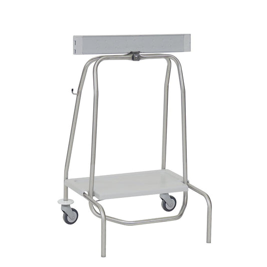 Der Novocal Abfallsammler "Genius" verfügt über einen stabilen Metallrahmen, vier Räder, eine flache untere Ablage und einen Klemmring mit 1 Fußpedal für 40L-Taschen. Abgebildet vor einem weißen Hintergrund. Marke: Novocal.