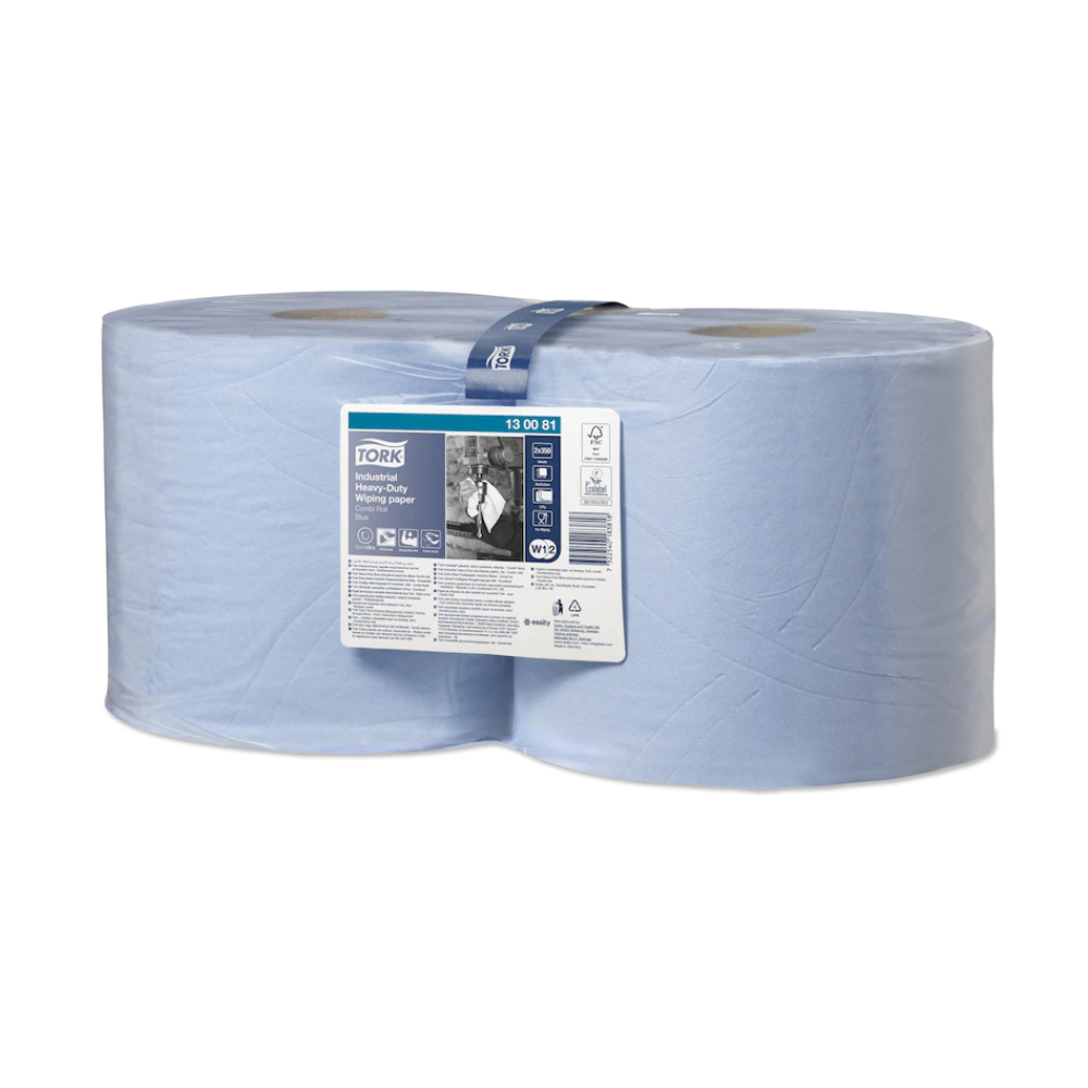 Zwei große Rollen Tork 130081 extra-starke Industrie-Papierwischtücher Premium, in transparentem Kunststoff verpackt, sind ideal zum Entfernen von Öl, Fett und Schmierstoffen. Das Etikett enthält Produktinformationen, darunter die Marke TORK – Essity Professional Hygiene Germany GmbH und detaillierte Spezifikationen. Diese Tücher sind für die Verwendung mit Tork Maxi Innenabrollungsspendersystemen geeignet.