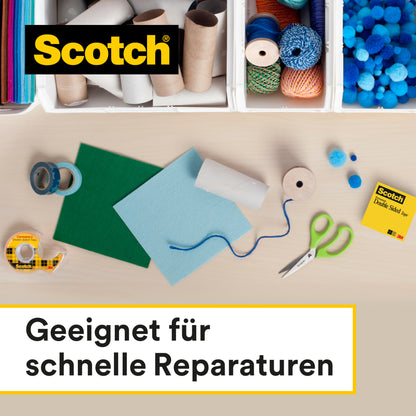 Auf einer Tischplatte liegen eine Schere, Klebeband, Schnur, farbiges Papier, eine Pappröhre und eine Spule. Das 3M Deutschland GmbH Scotch® Doppelseitiges Klebeband 136D-MDOEU (12,7 mm x 6,3 m) wird als "Geeignet für schnelle Reparaturen" dargestellt.